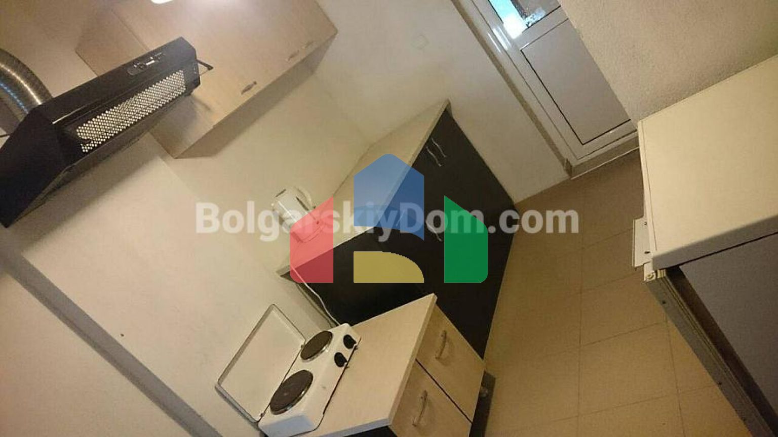 Гостьовий будинок в Равді