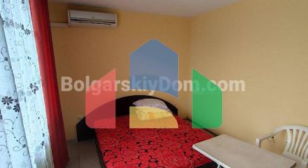 Гостьовий будинок в Равді