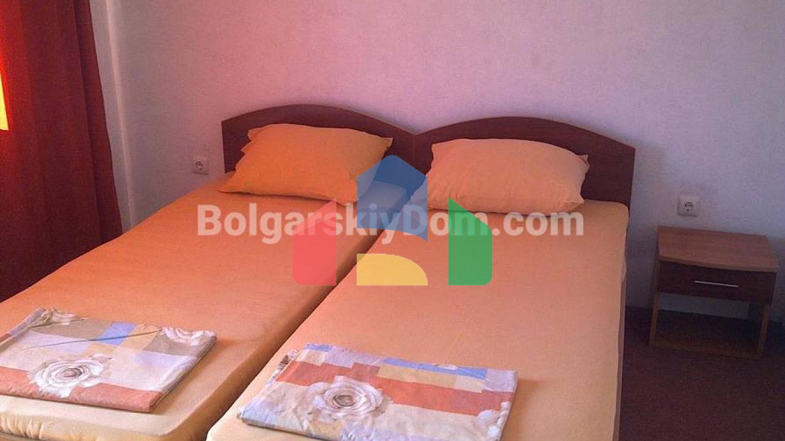 Гостьовий будинок в Равді