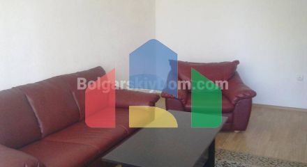 Гостьовий будинок в Равді