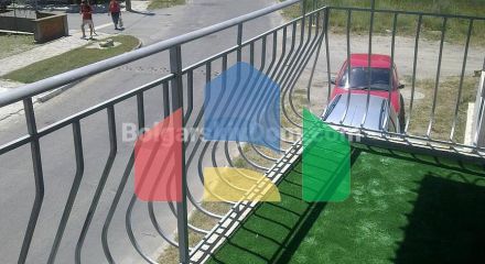 Гостьовий будинок в Равді