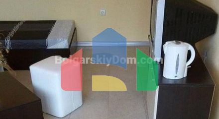 Гостьовий будинок в Равді