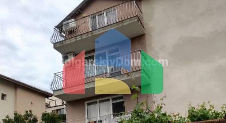 Гостьовий будинок в Равді