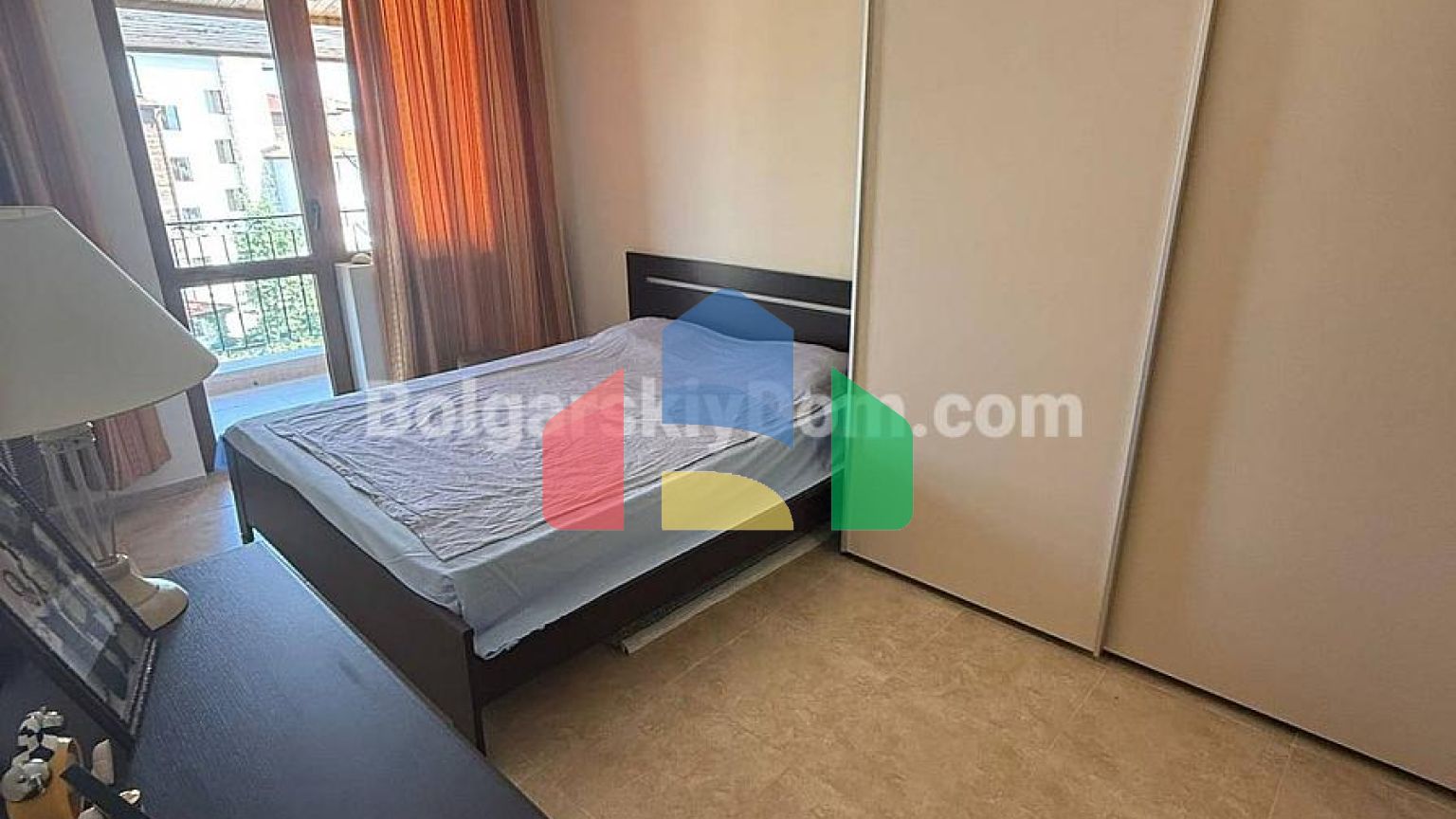 Трехкомнатная квартира в Аполлон 5