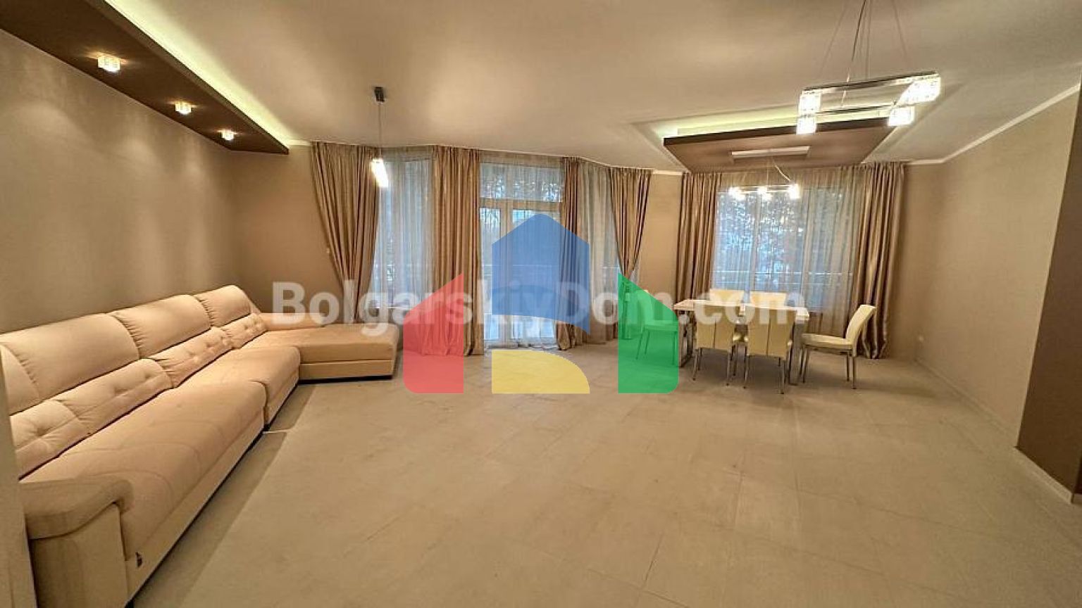 Двухкомнатная квартира в Оазис