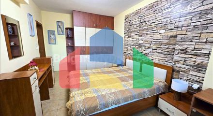 Трехкомнатная квартира в Тара