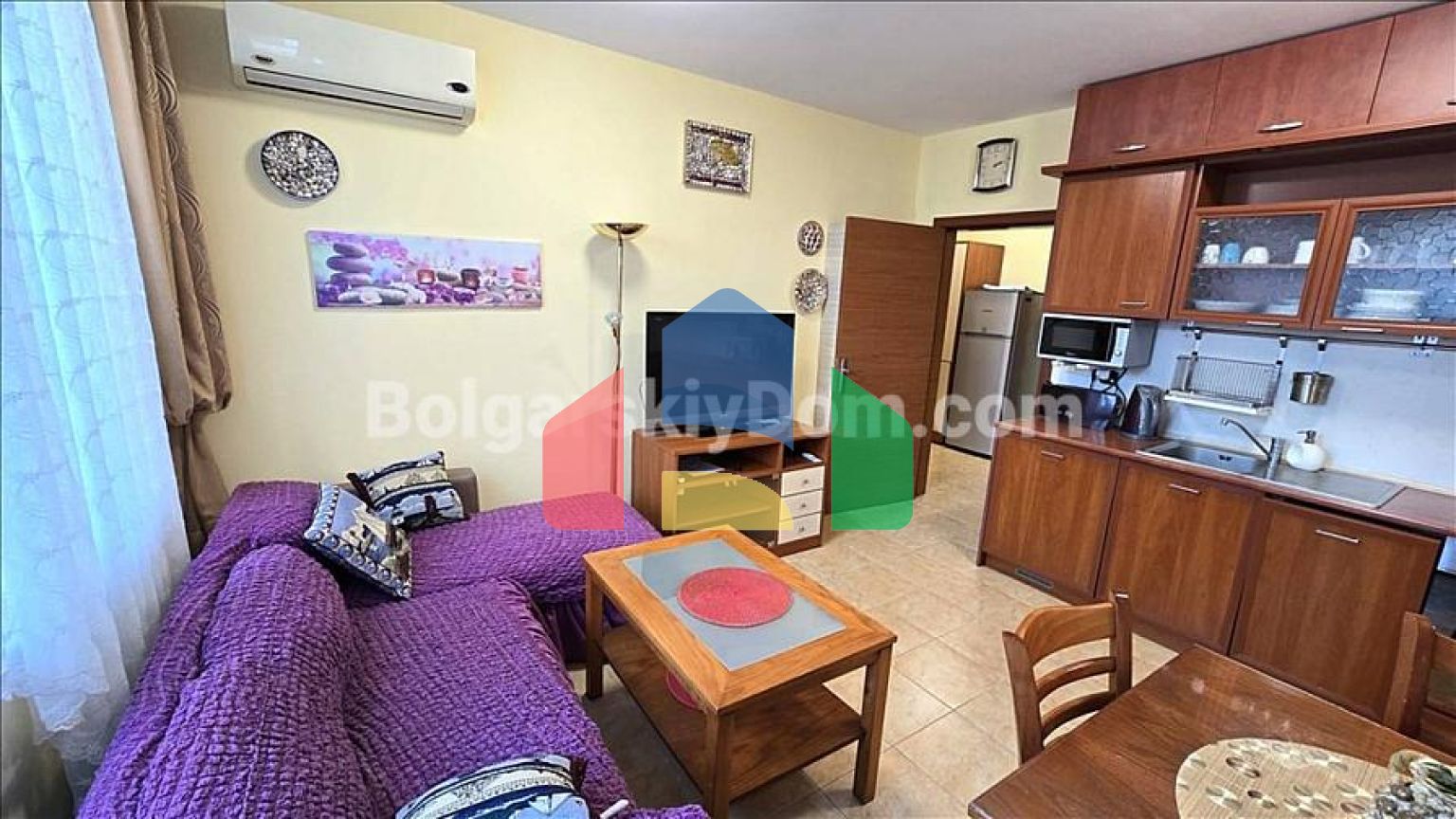 Трехкомнатная квартира в Тара