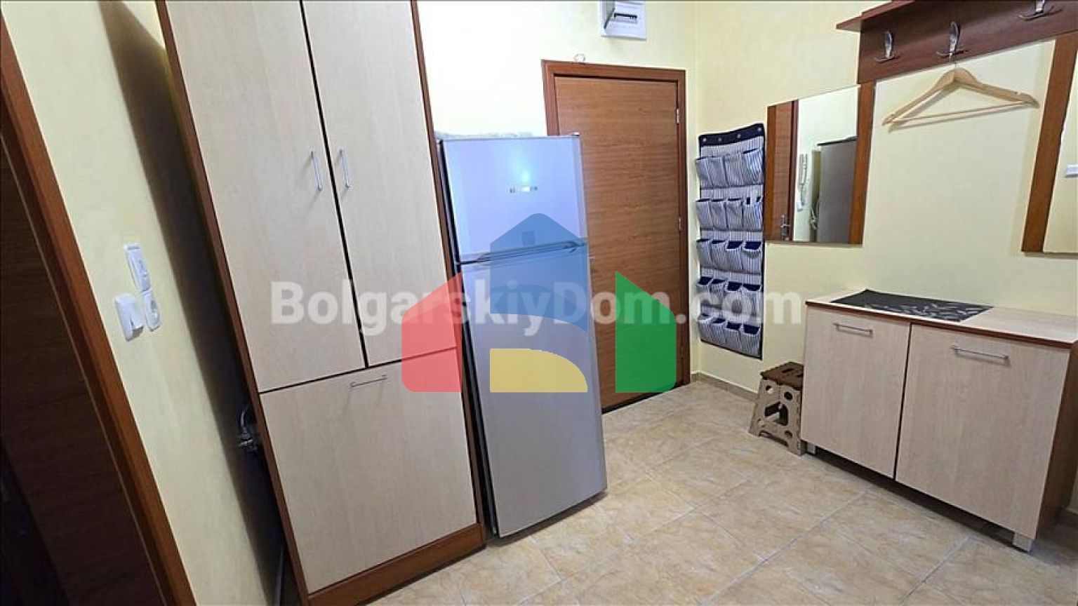 Трехкомнатная квартира в Тара