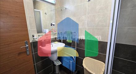 Трехкомнатная квартира в Тара