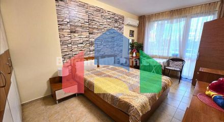 Трехкомнатная квартира в Тара