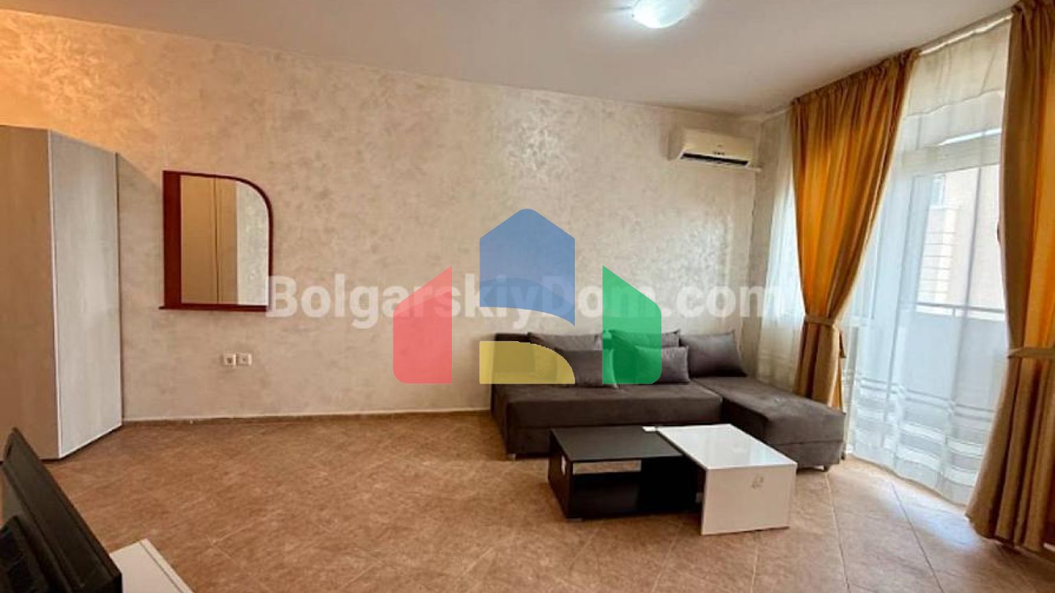 Двухкомнатная квартира в Саммер