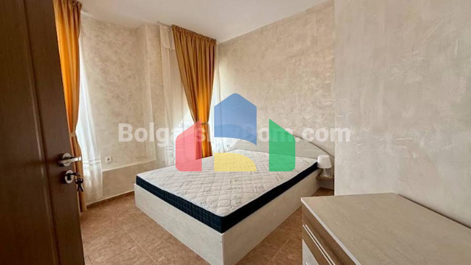 Двухкомнатная квартира в Саммер