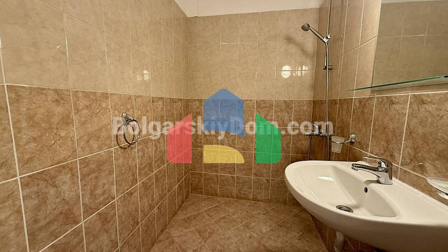 Двухкомнатная квартира в Саммер