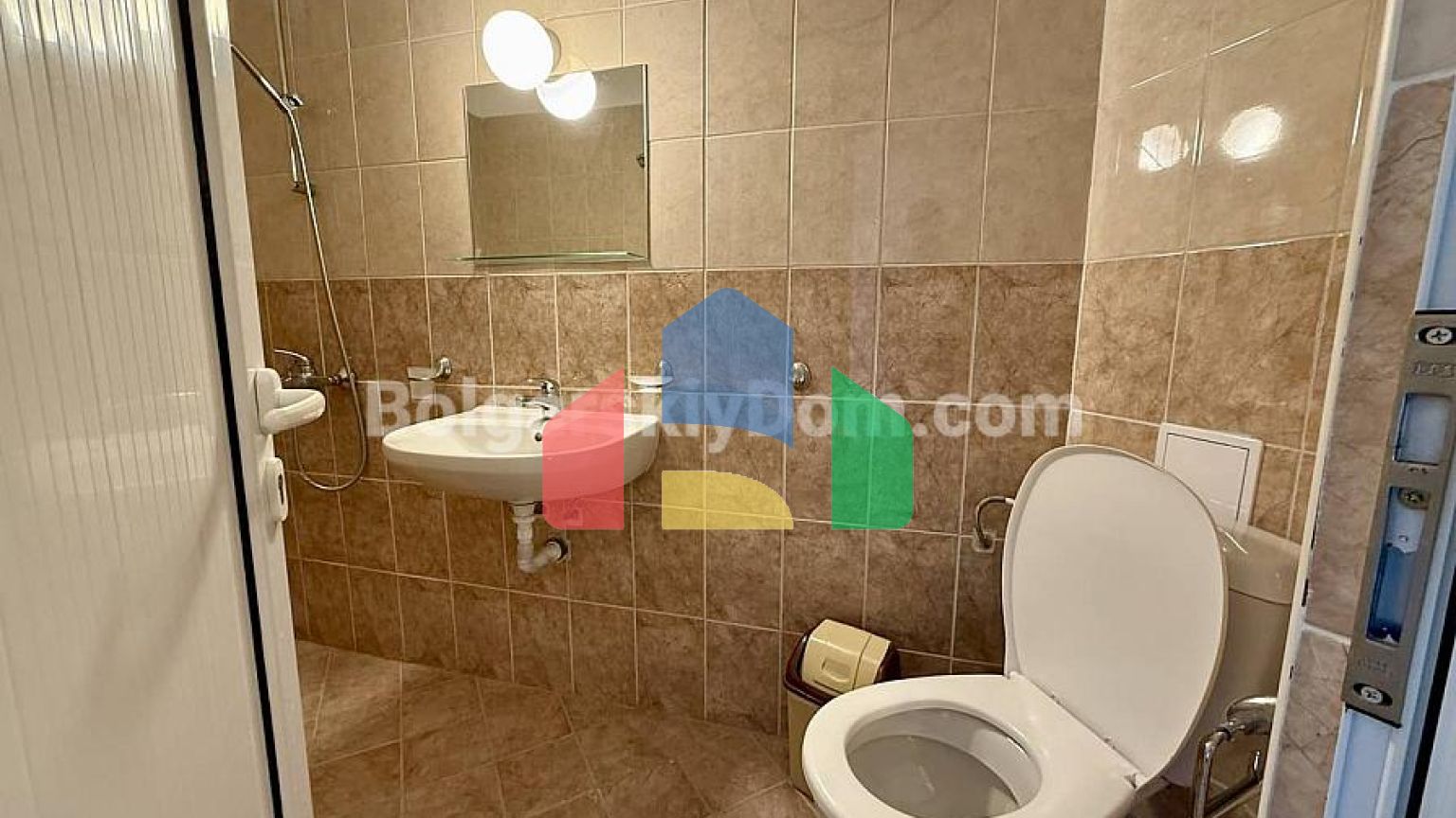 Двухкомнатная квартира в Саммер