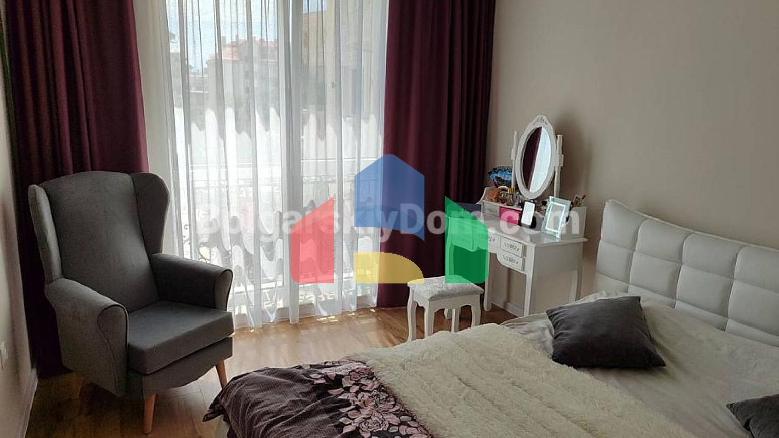 Трехкомнатная квартира в Беллисити