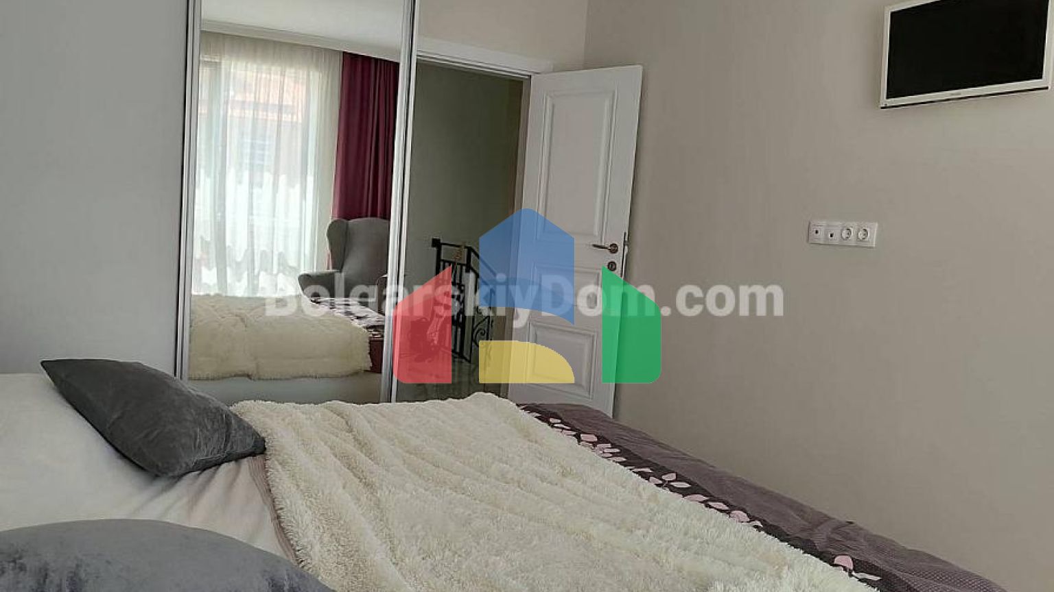 Трехкомнатная квартира в Беллисити