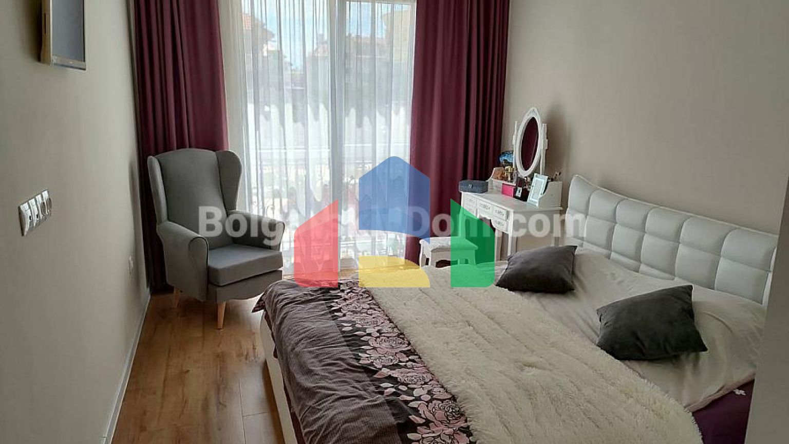 Трехкомнатная квартира в Беллисити