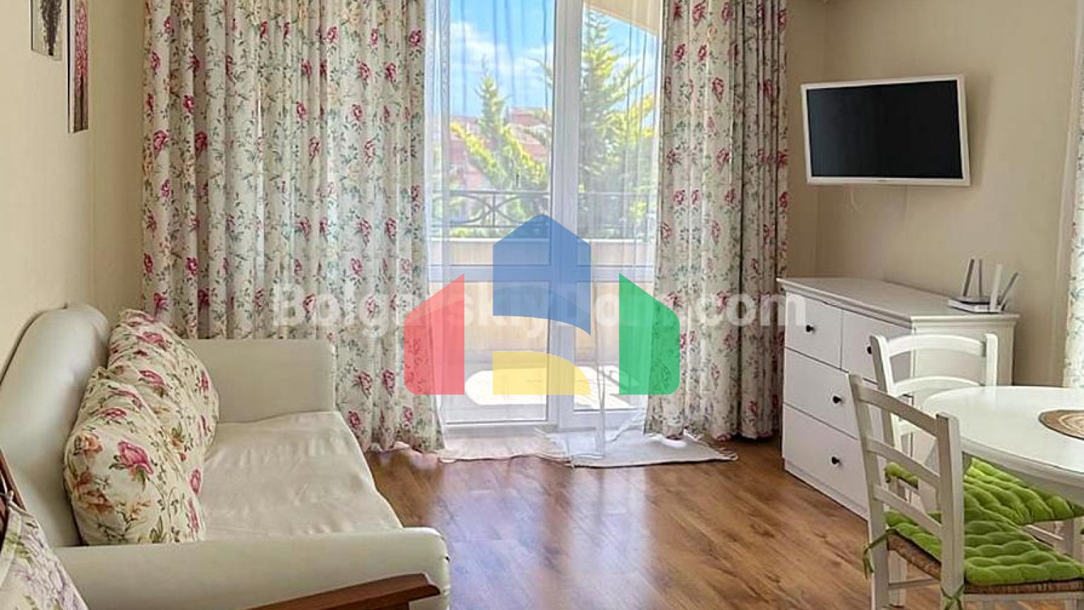 Трехкомнатная квартира в Элитония Гарденс