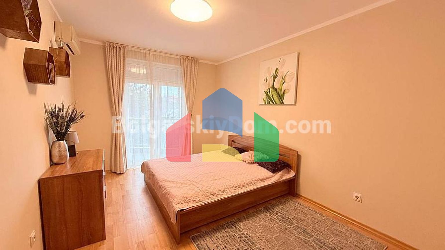 Трехкомнатная квартира в Оазис