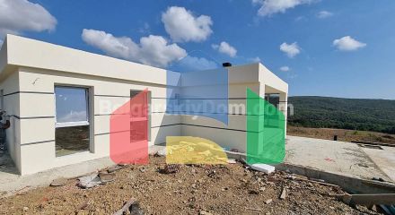 Будинок в Баня