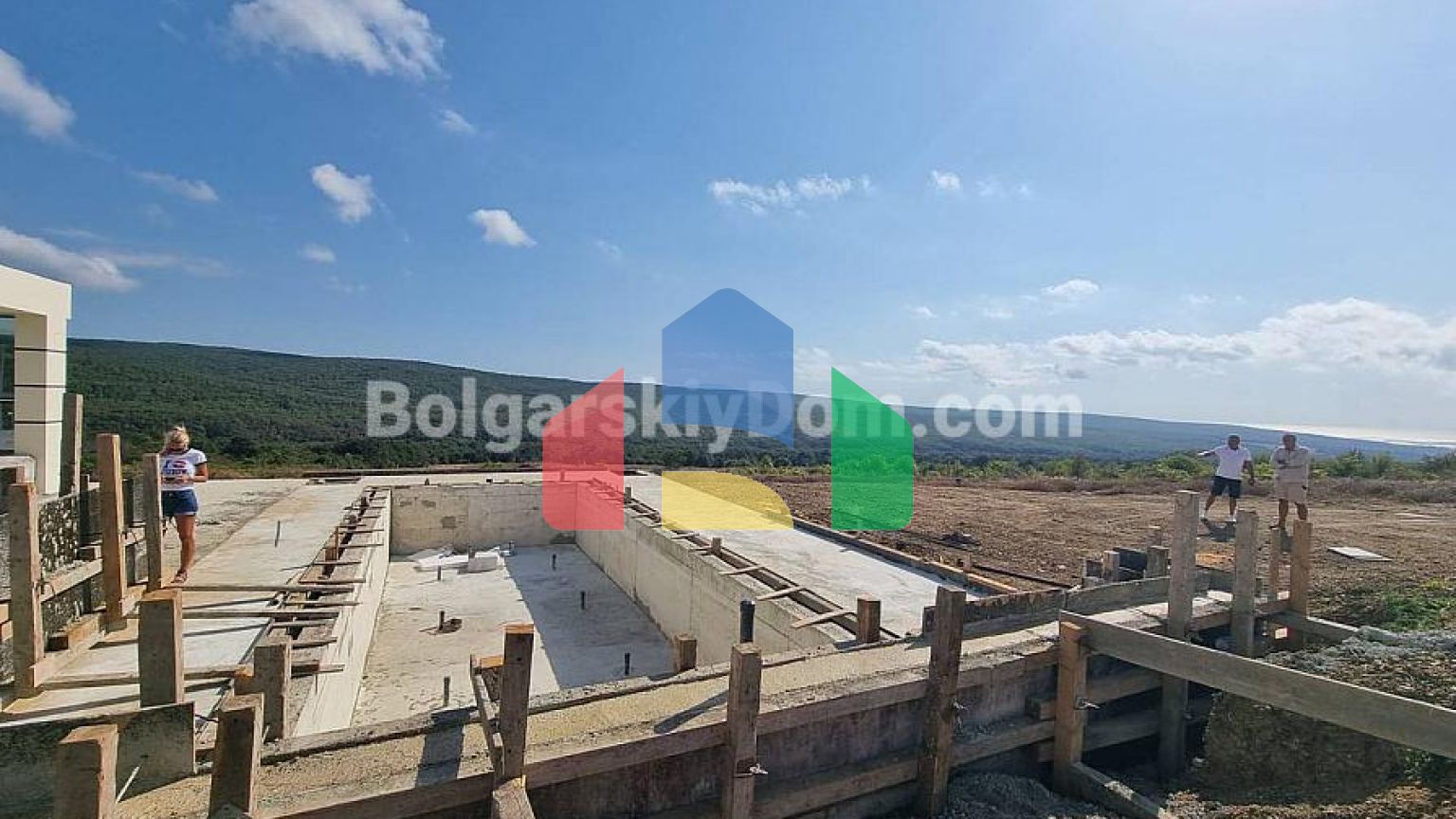 Будинок в Баня