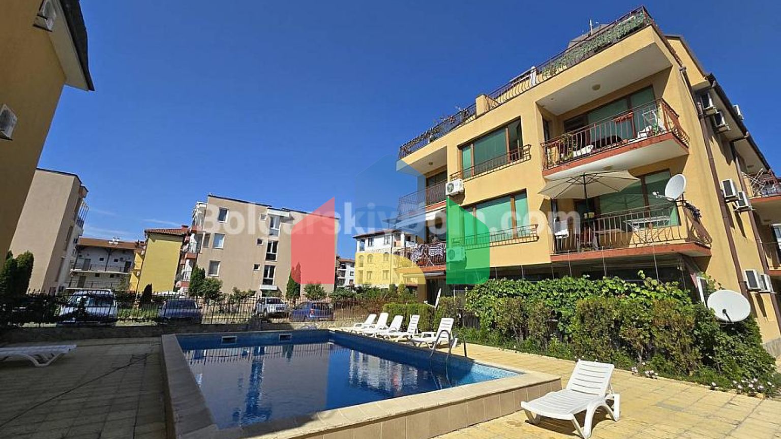 Двухкомнатная квартира в Амото