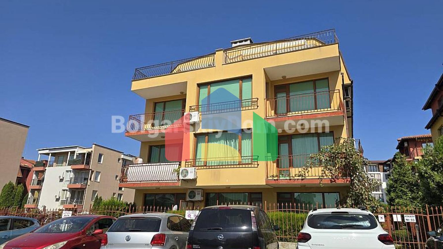 Двухкомнатная квартира в Амото