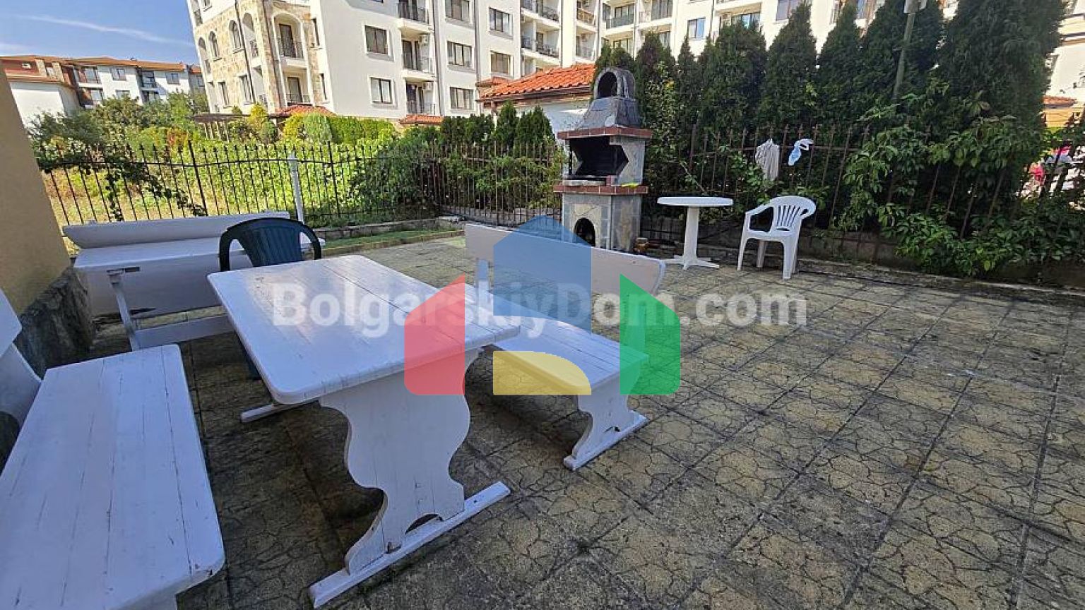 Двухкомнатная квартира в Амото