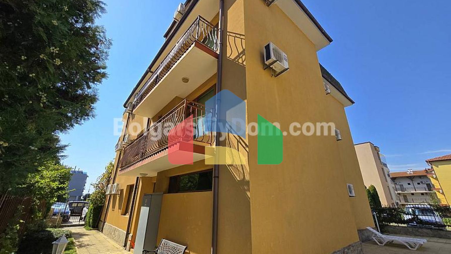 Двухкомнатная квартира в Амото