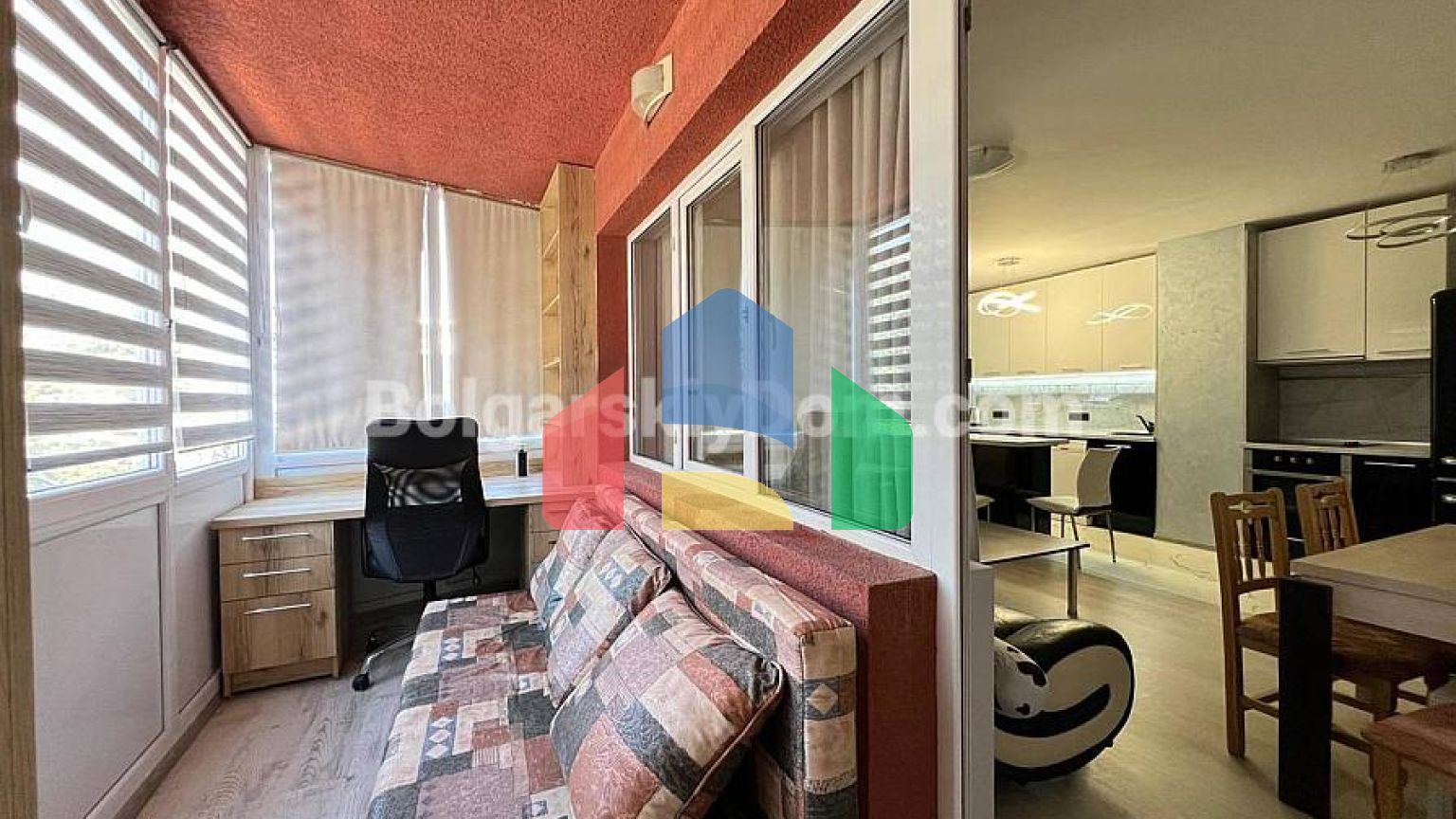 Двухкомнатная квартира в жилом доме