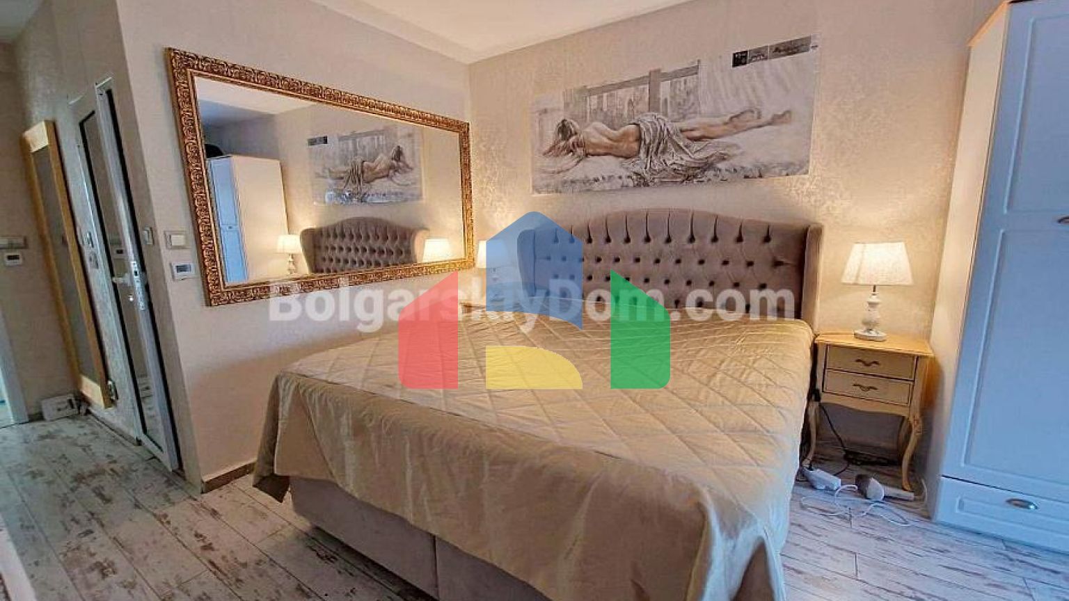 Трехкомнатная квартира в Оазис