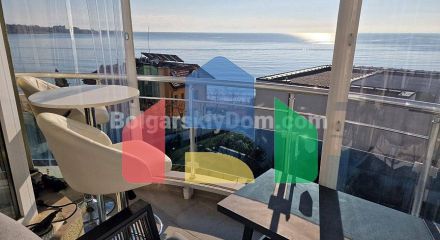 Трехкомнатная квартира в Оазис