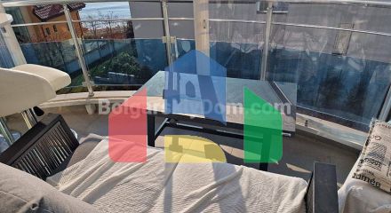 Трехкомнатная квартира в Оазис