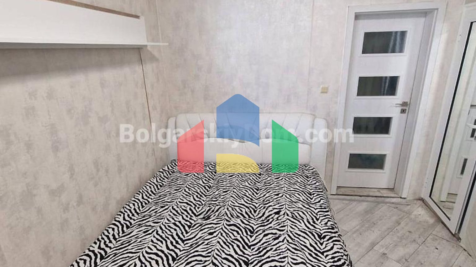 Трехкомнатная квартира в Оазис