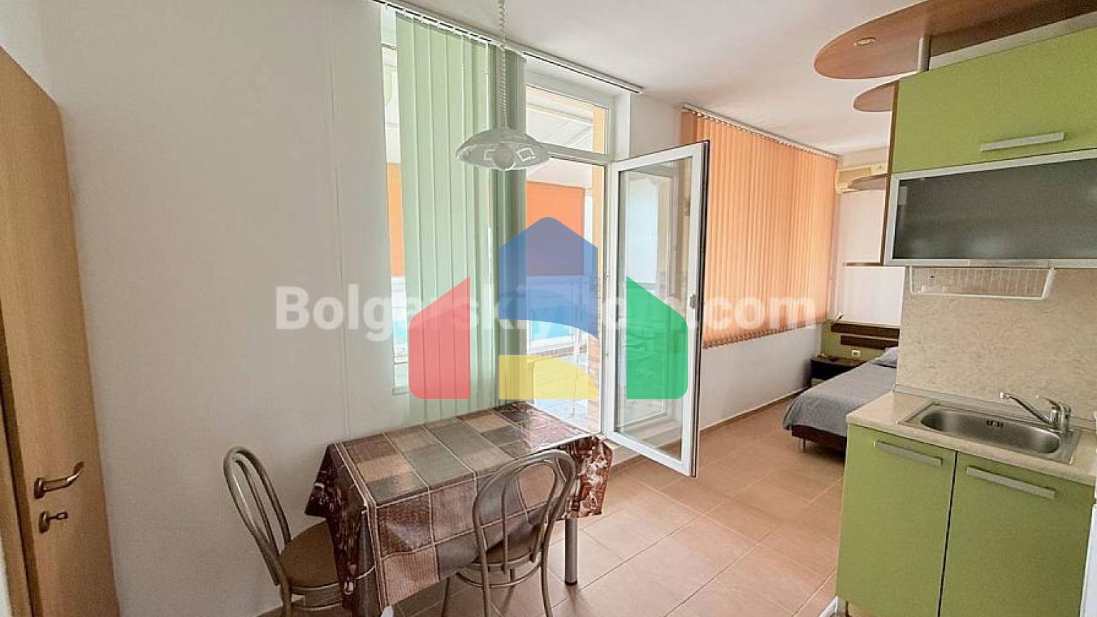 Квартира-студия в Оазис