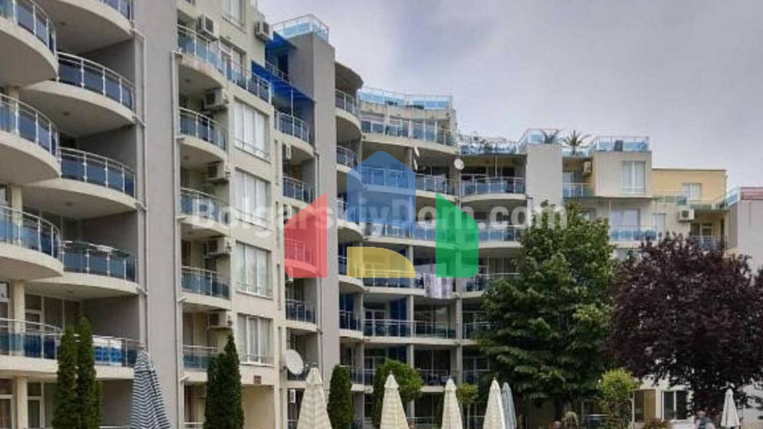 Квартира-студия в Оазис