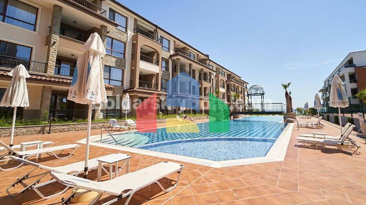 Двокімнатна квартира в Бургас Біч Резорт 2