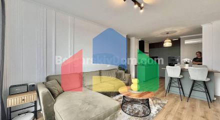 Three-bedroom apartment in Bayview Family