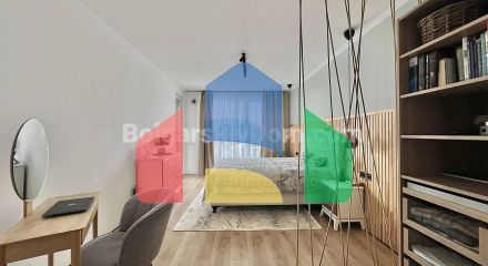 Three-bedroom apartment in Bayview Family