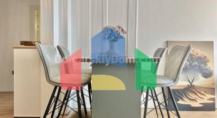 Чотирикімнатна квартира в Бейвю Фемілі