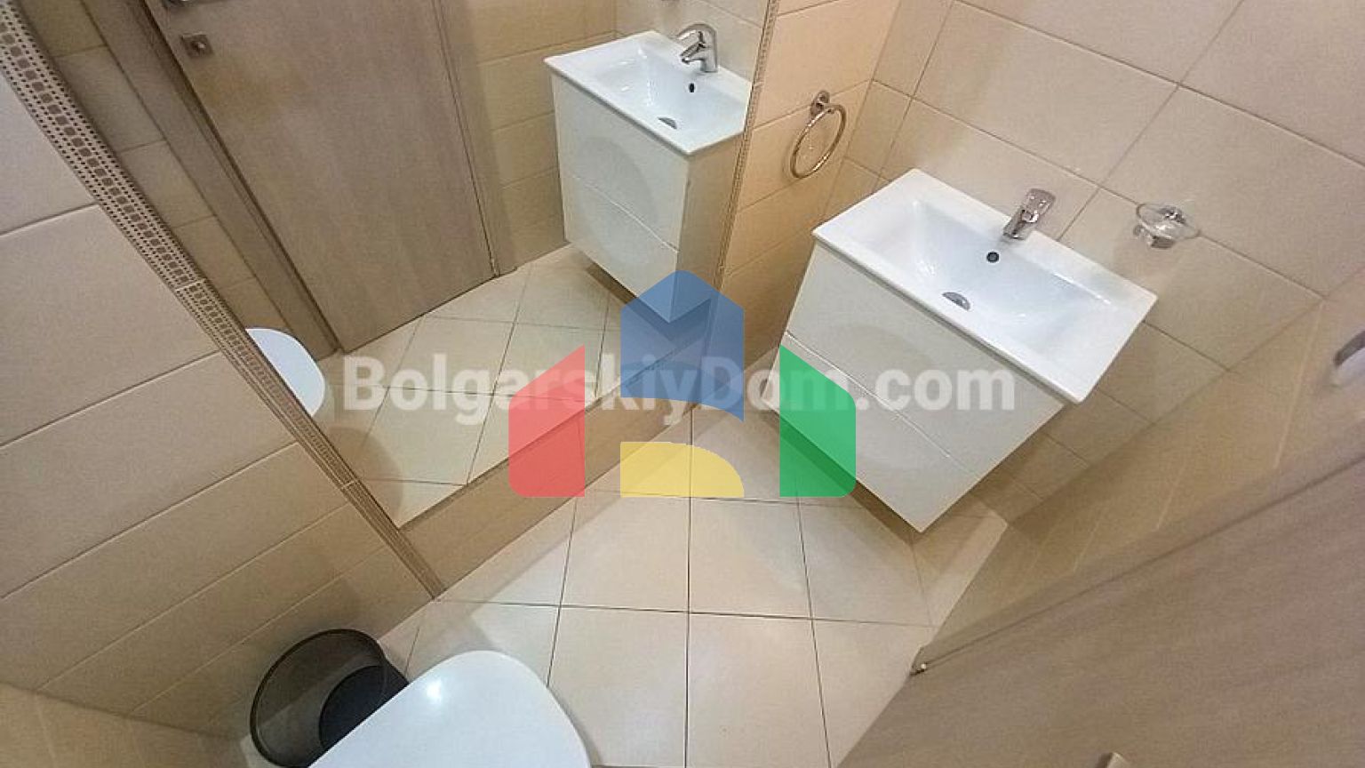 Розкішний котедж в комплексі Атлантіс в Сарафово