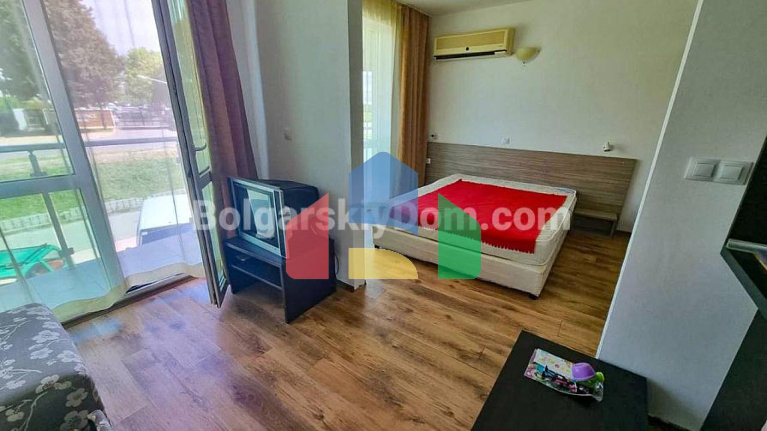 Двокімнатна квартира в Клара