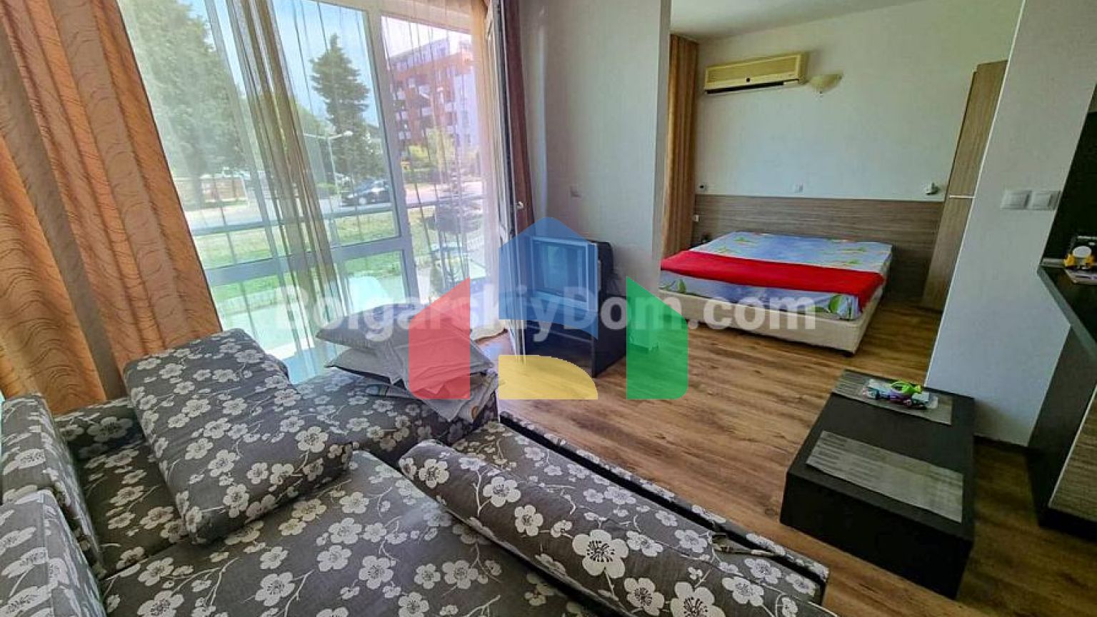 Двокімнатна квартира в Клара