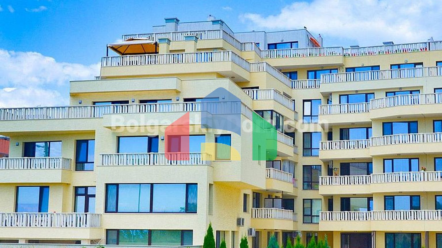 Двокімнатна квартира в Златен Бряг