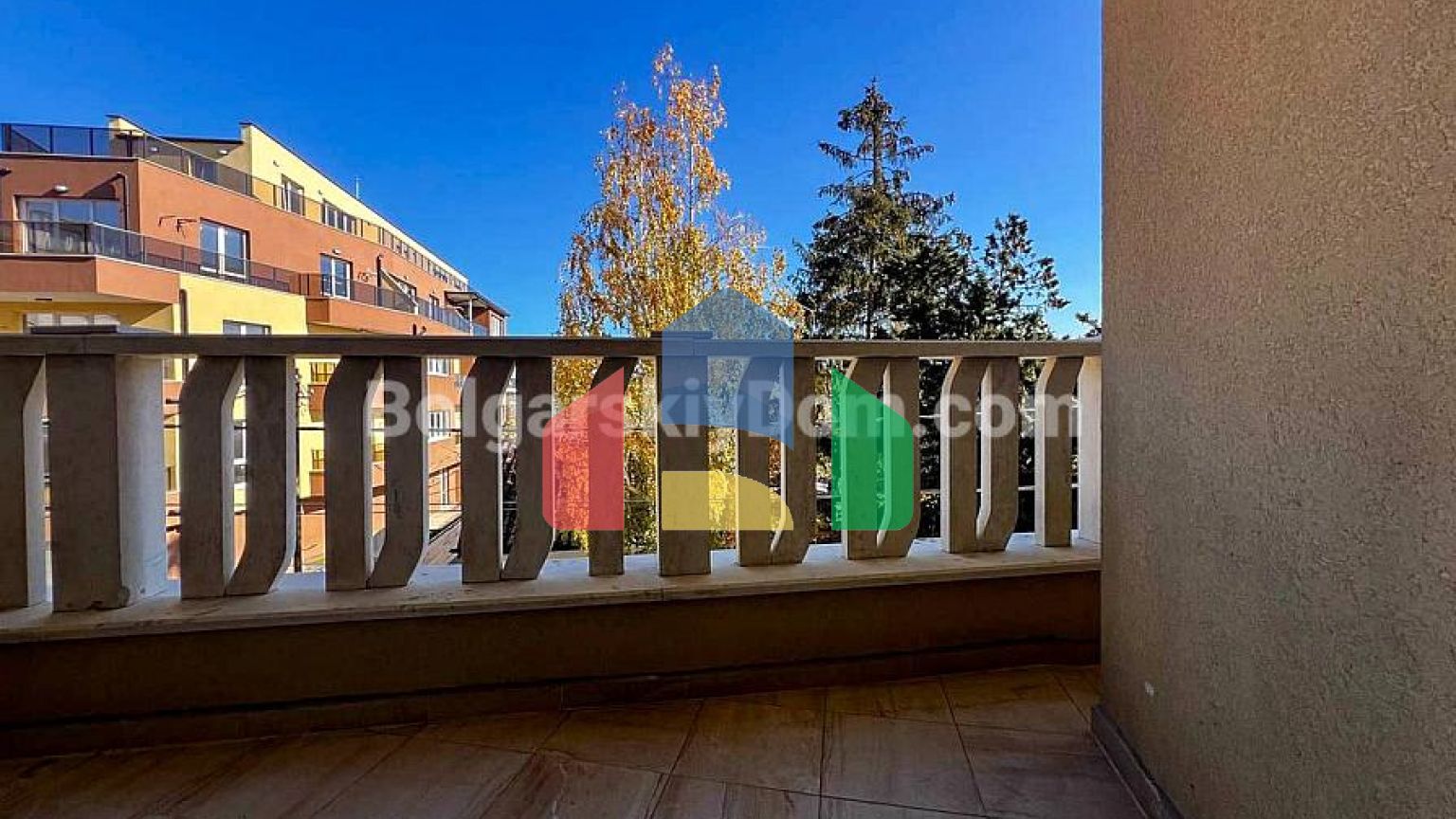 Двокімнатна квартира в Златен Бряг