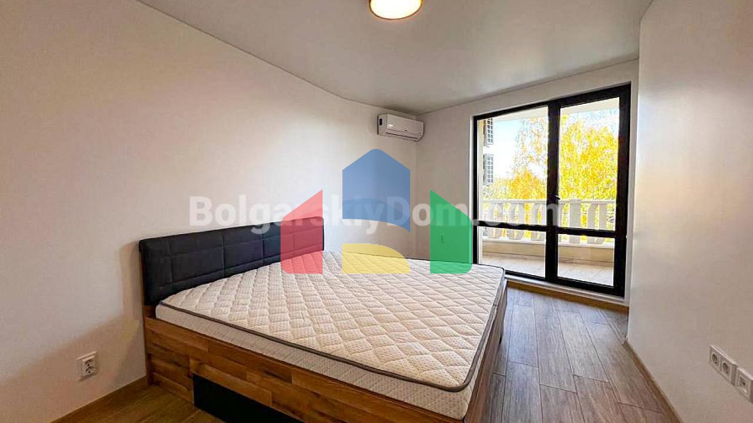 Двокімнатна квартира в Златен Бряг