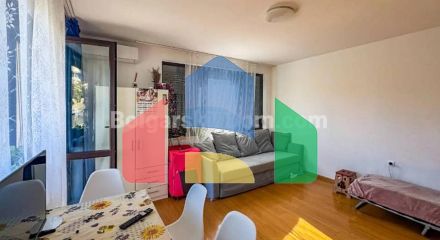 Студия в жилом доме в квартале Сарафово