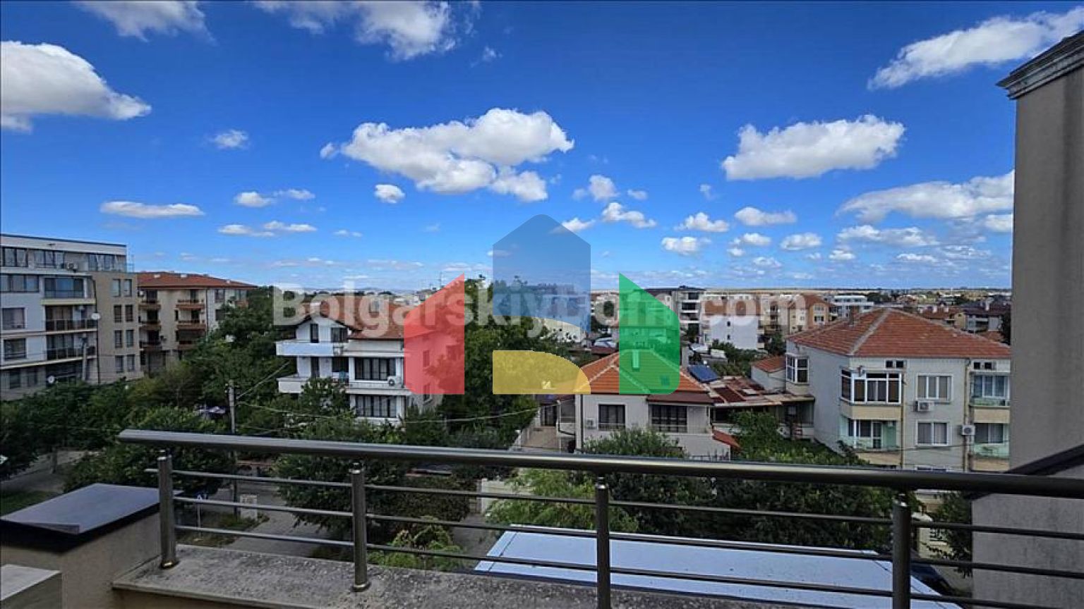 Двухкомнатная квартира в Сарафово