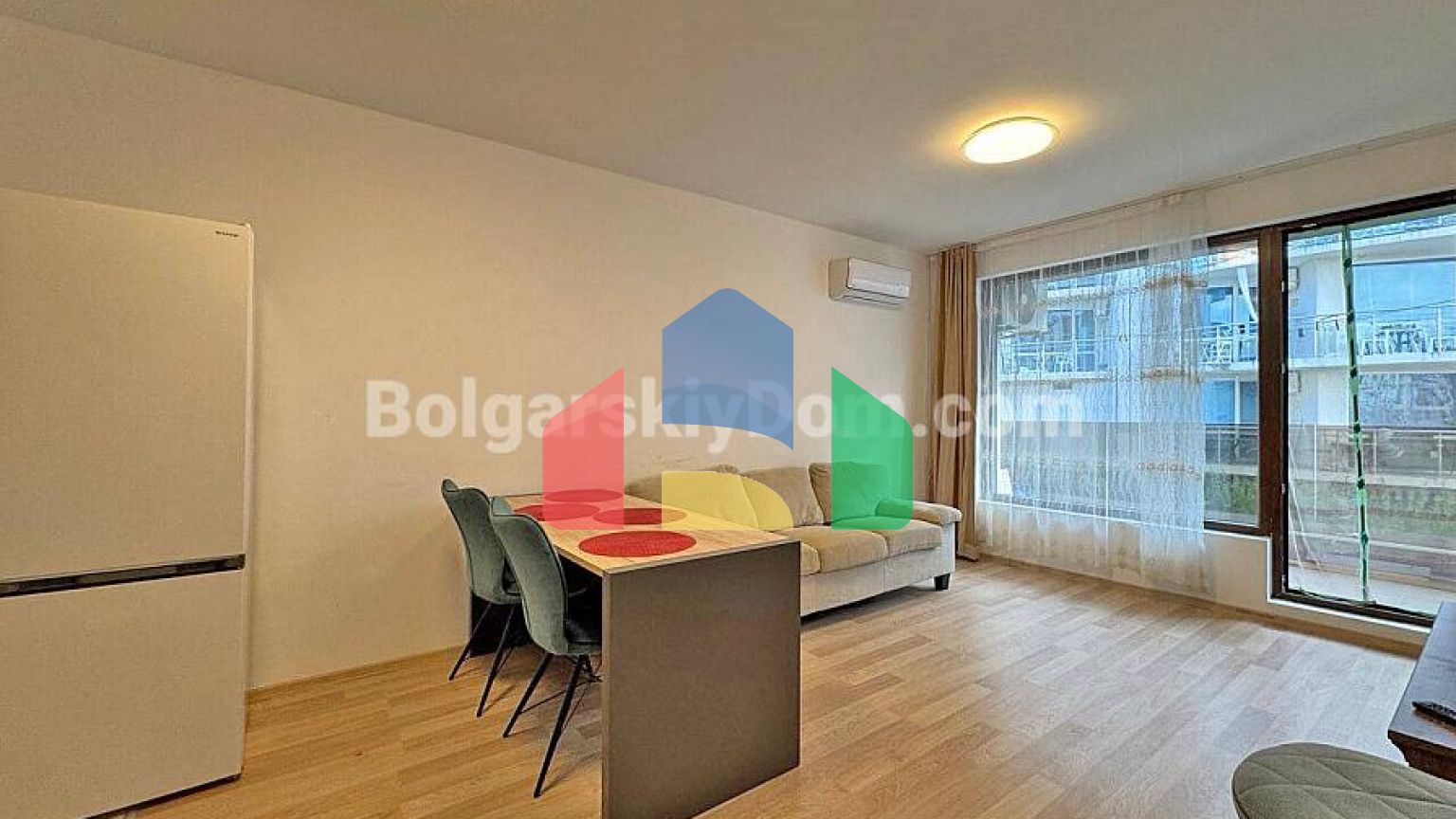 Двухкомнатная квартира в Хелена