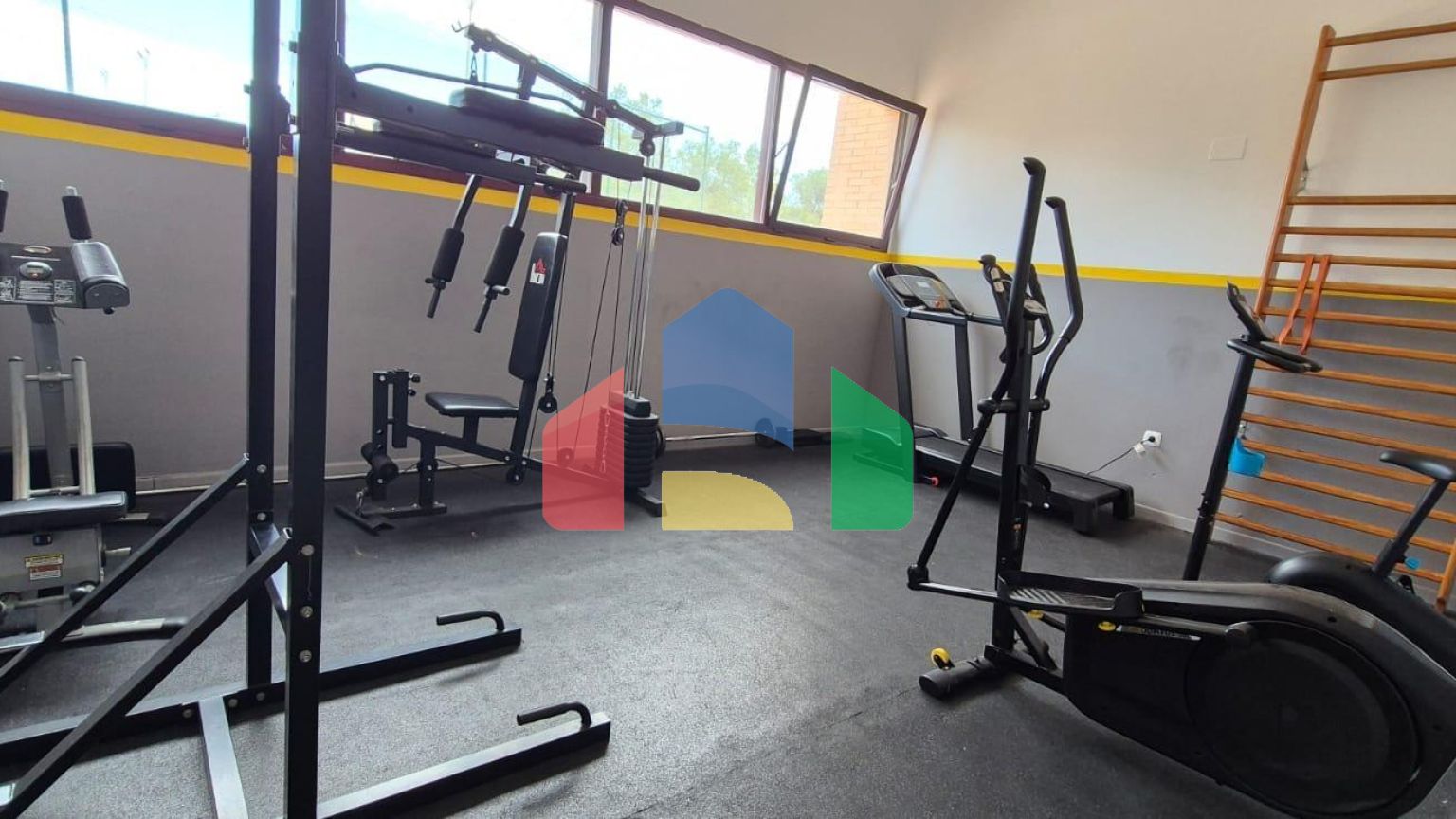 Ваш идеальный уголок в небе Бенидорма!